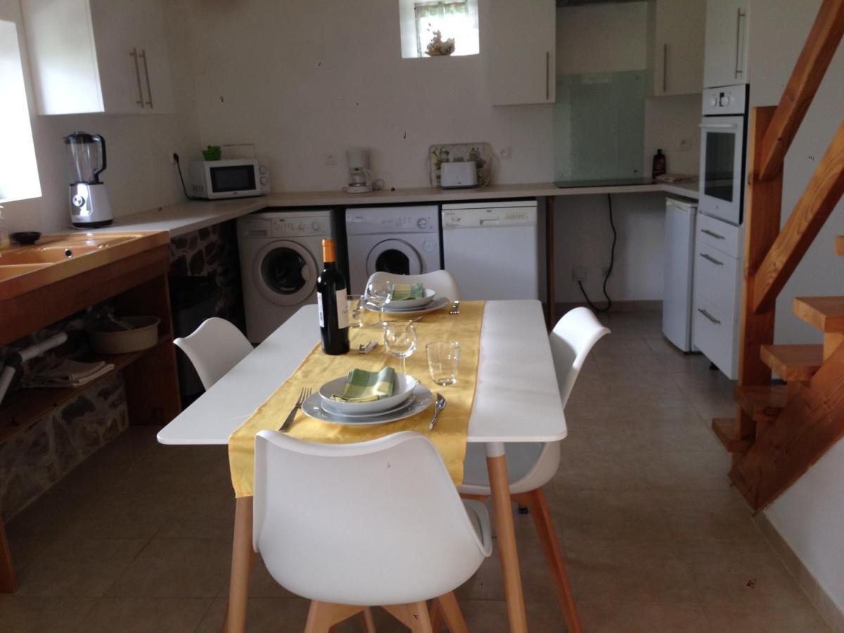 Captivating 2-Bed House With Log Burner In Kerien Luaran gambar