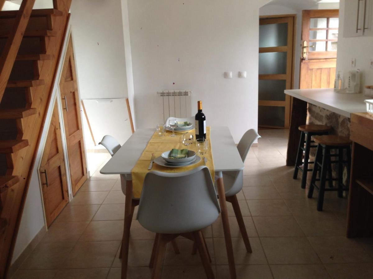Captivating 2-Bed House With Log Burner In Kerien Luaran gambar