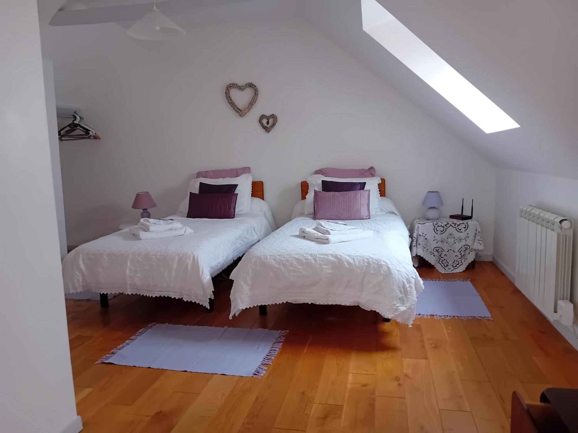 Captivating 2-Bed House With Log Burner In Kerien Luaran gambar